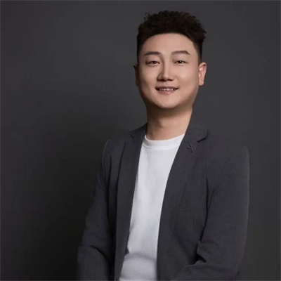 黄佳福